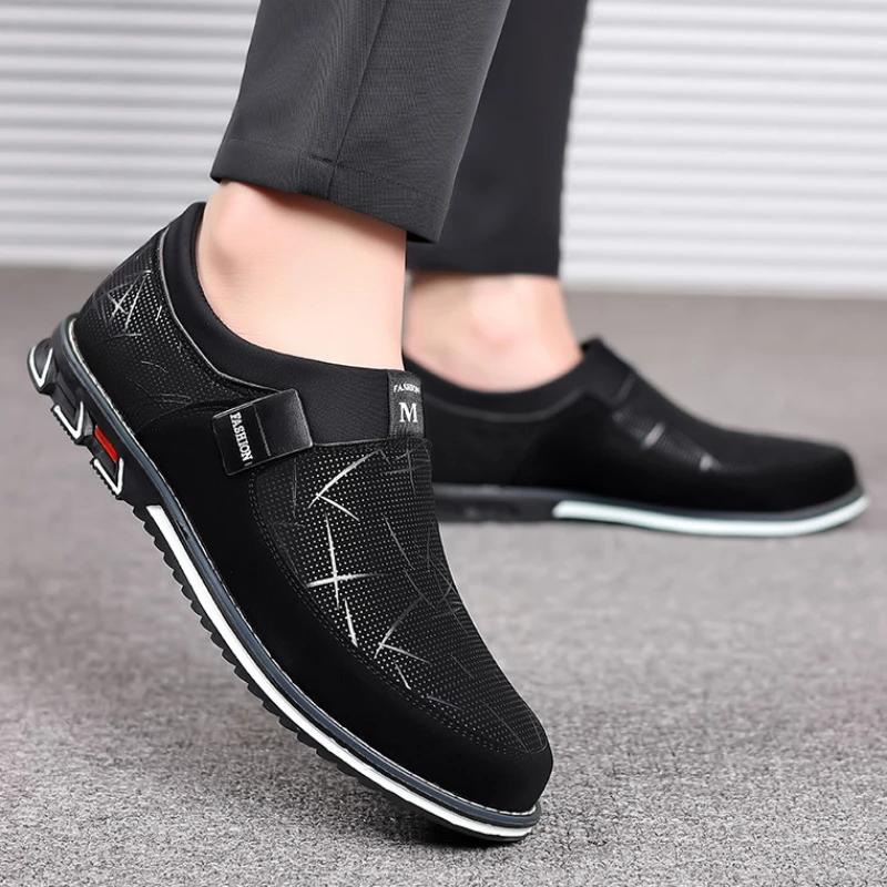 2024Men Leather Shoes for Men  New Comfort Trend Flat Work Shoes Casual Moccasin Sneakers Slip On Big Size Male Loafers