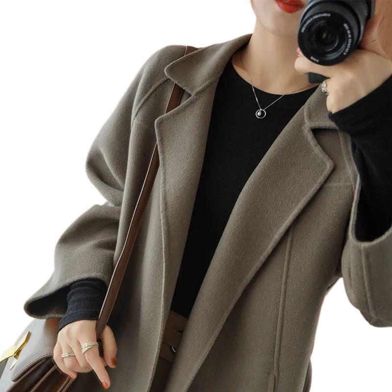 Korean Style Mid-Length Woolen Coat: Trendy Thickened Loose Jacket for Autumn/Winter, Plus Size Women's Fashion 2022.