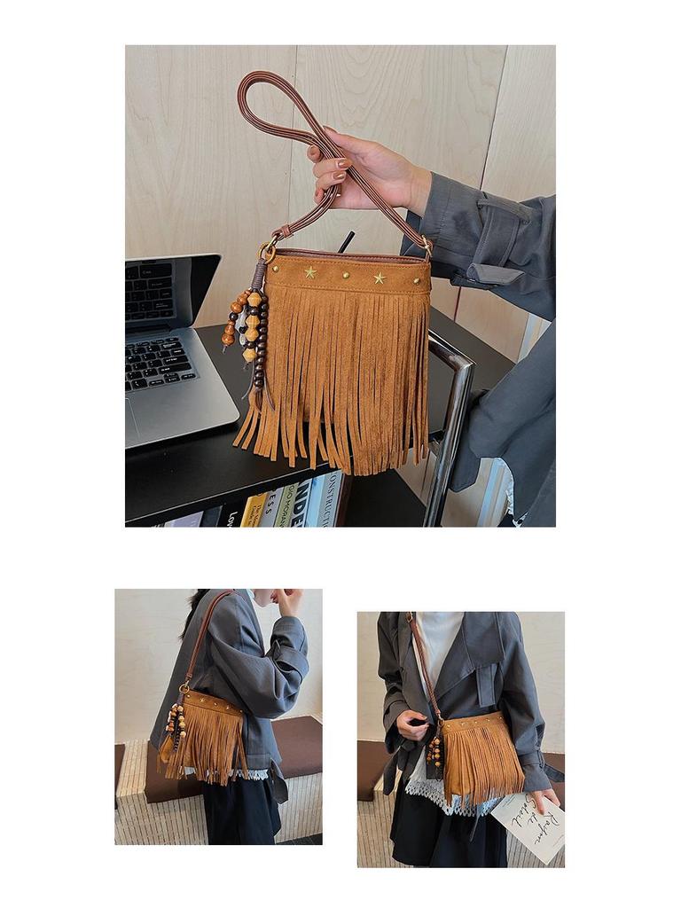 Autumn/Winter Retro Suede Tassel Ethnic Crossbody Bag