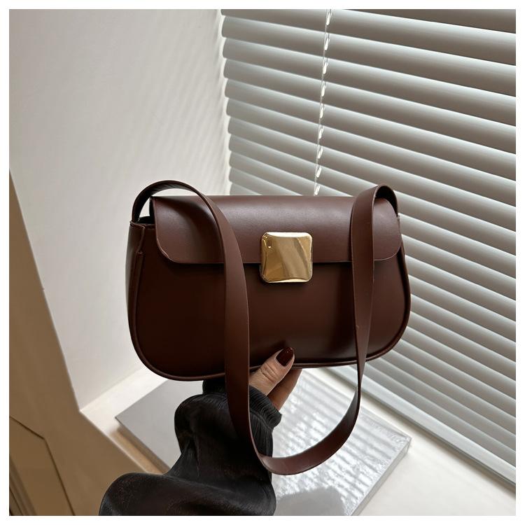 Bag candy color trendy fashion messenger bag 2025 new temperament foreign simple texture bag shoulder armpit bag