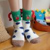 Cartoon Ausdruckssocken Mittelrohrsocken Saison Verdickt Warm Schlaf-Bodensocken Niedliche Plüsch Korallenfleece Socken