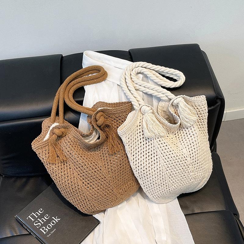 Τσάντα Tote Μεγάλης Χωρητικότητας Πλεκτή με Τρύπες για Γυναίκες Καλοκαίρι Νέα Μόδα Πλεκτή από Άχυρο Τσάντα Ώμου Στυλ Διακοπών Τσάντα Παραλίας Γυναικεία