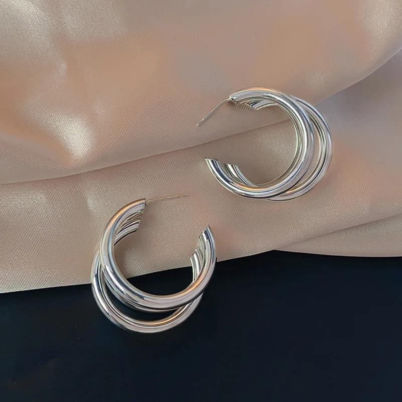 Smooth Round Chunky Hoop Earrings for Women Girls Gold Color Wide Thick Geometric Metal Statement Earrings Vintage Jewelry Gift