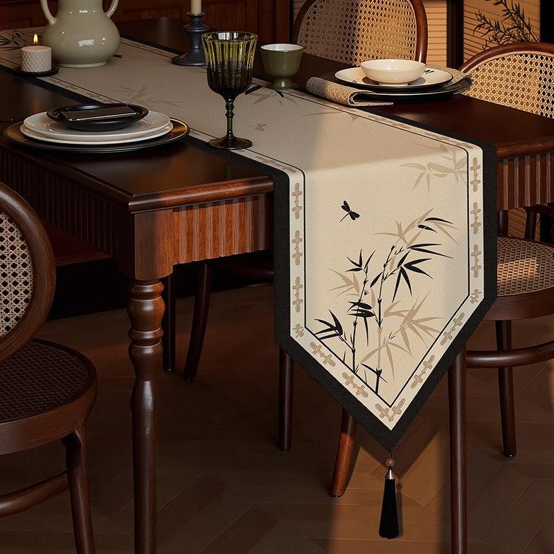 French Pastoral Style Table Flag Luxurious Retro Tassel Table Runner Suitable for Dining Tables TV Cabinets and Side Tables Middle Decorative Banner