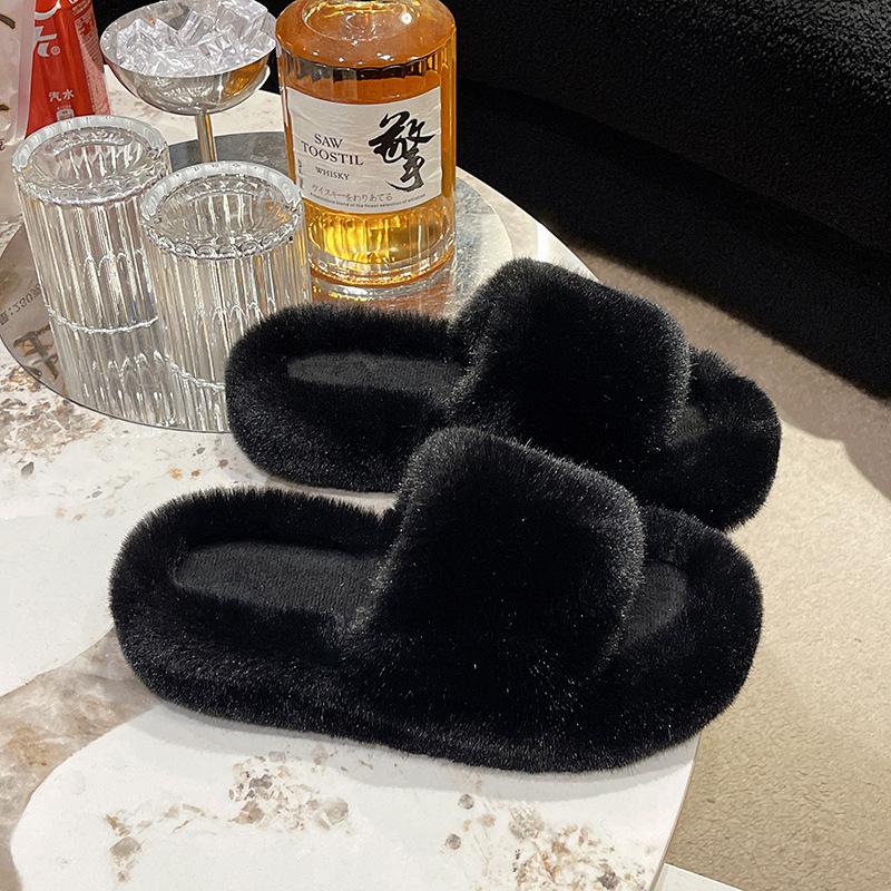 Internet celebrity fairy fluffy slippers female outer wear thick bottom heightening non-slip autumn and winter ins home chain plush slippers