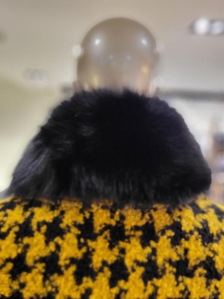 Fox Fur Muffler MBW5NRAM1610