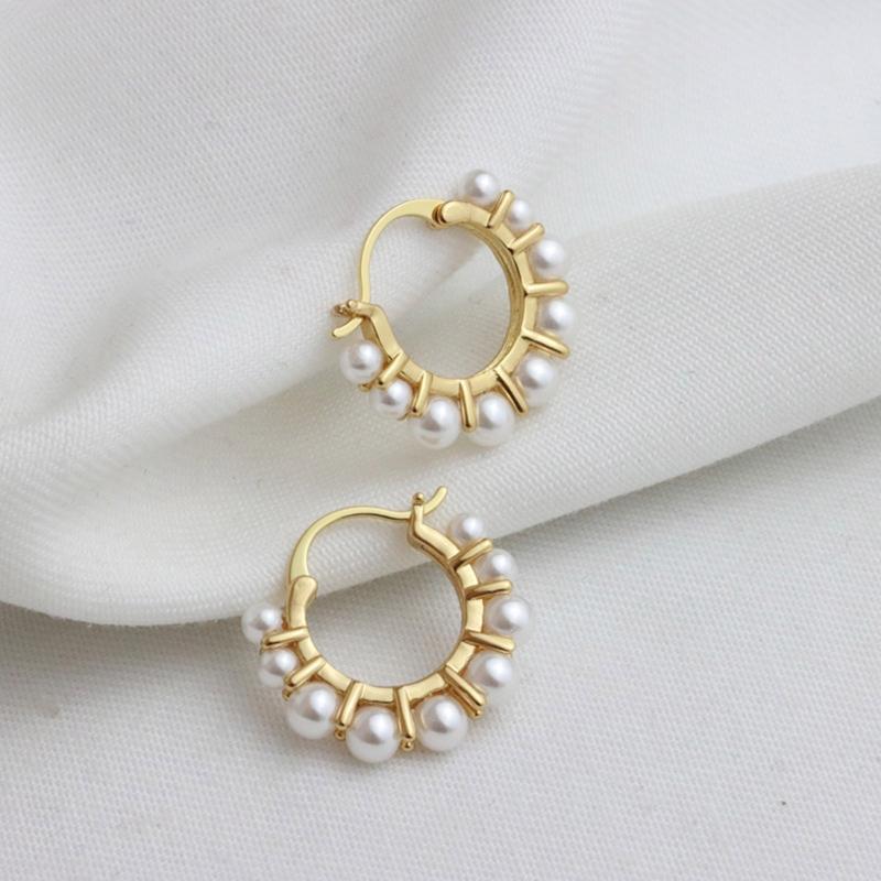 Chinese Restaurant Fourth Season Zhao Liying Same Style Earrings for Shell Bead Ear Buckle Earrings Clear Summer Earring