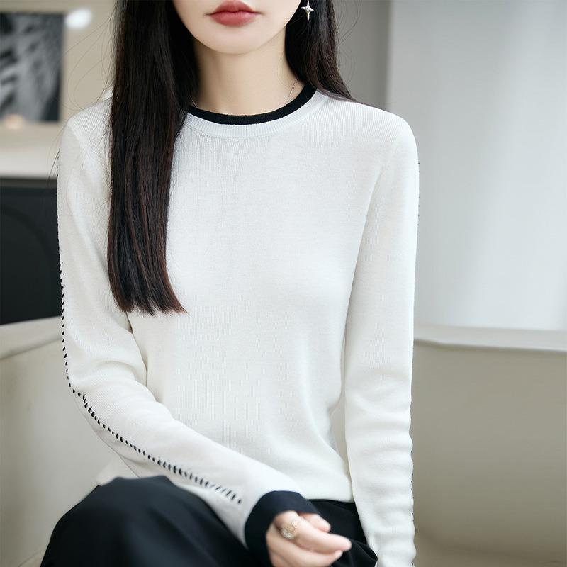 Autumn and winter worsted wool sweater crew neck knitted sweater long sleeve women's color matching loose pullover bottoming shirt top