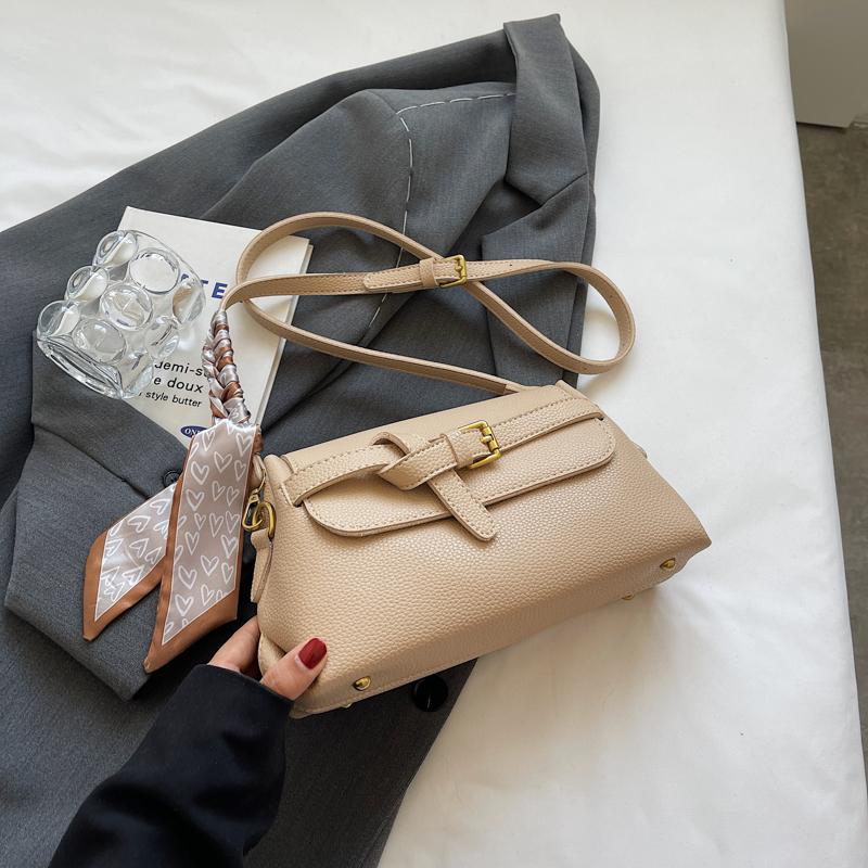 

Модные женские сумки из мягкой искусственной кожи с узором личи, сумки через плечо в стиле ретро с пряжкой на поясе и клапаном, украшенные шарфом 26x14x10cm абрикосовый