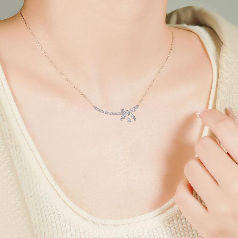 Sterling silver personalized bow necklace, women's high sense, European and American fashion big brands, the same water drop S925 silver pendant