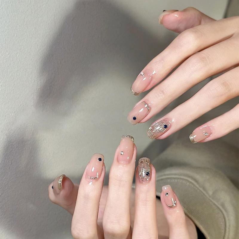 

Handmade Gel-Finished Reusable Nail Patches - Melbourne Millard Style Gel Polish