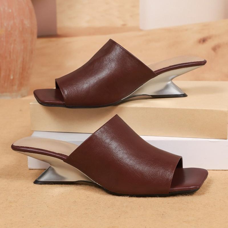 Square Toe Open Toe Kitten Heel Flip Slippers Summer New Anti-slip Wear-resistant Special Heel Slippers