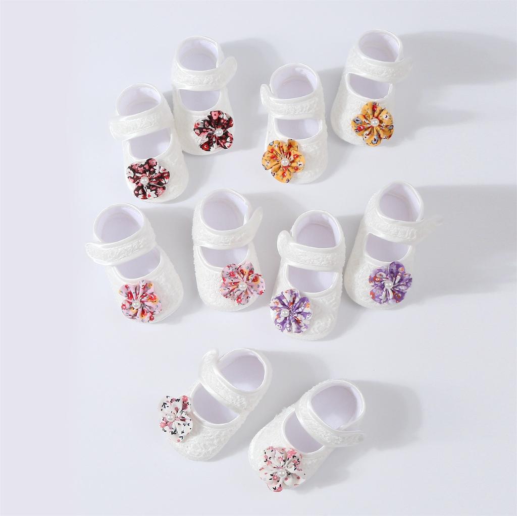 Baby-Set mit Blumenperlenschleife, Stickerei und Klebepunkten für Kleinkinder, Schuhe und Haarband