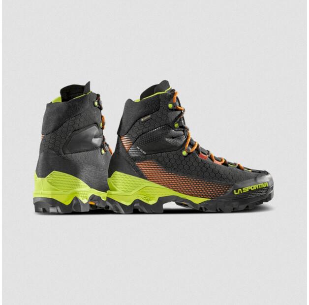 Треккинговые ботинки La Sportiva Aequilibrium ST GTX