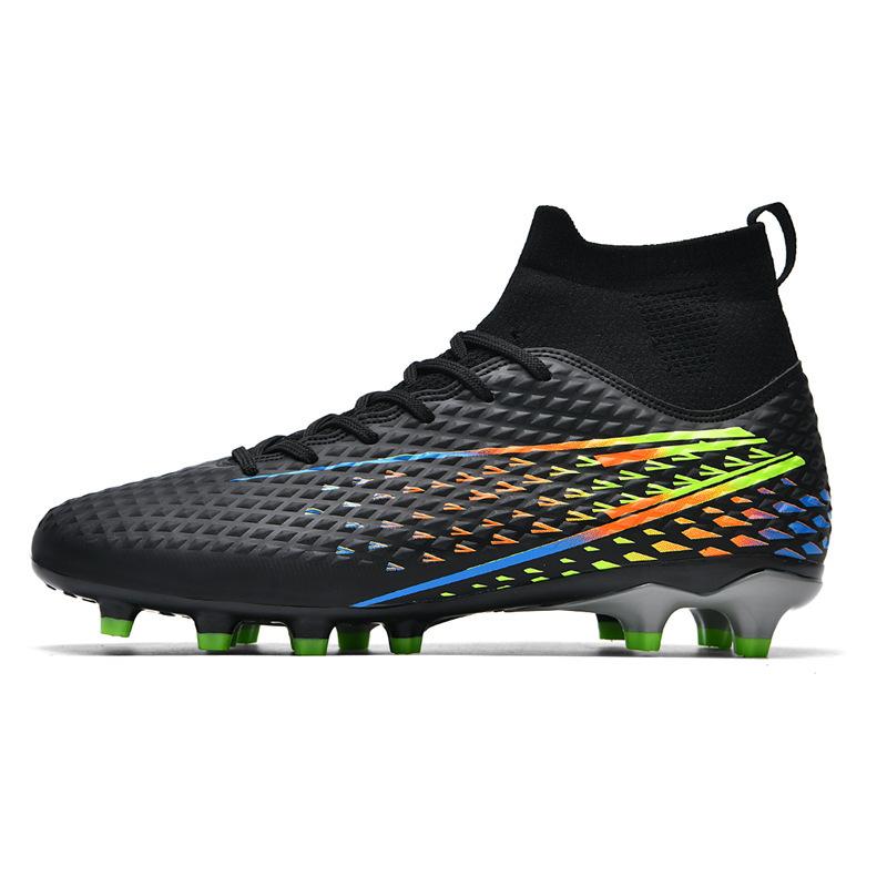 New high-top football shoes for men, women and children are nailed into artificial turf, student game training leather football shoes