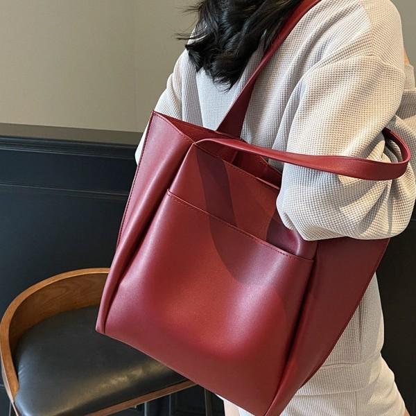 Spring New Tote Bag Fashionable Large-capacity Bucket Bag Simple Women's Commuting Armpit Shoulder Handbag