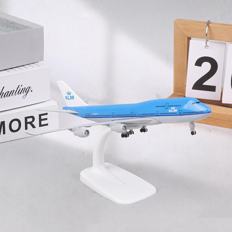 20 cm Niederlande KLM Airlines 747-400 Airways Diecast Flugzeugmodell Legierungsmetall Flugzeugmodell Fahrwerk Flugzeugspielzeug