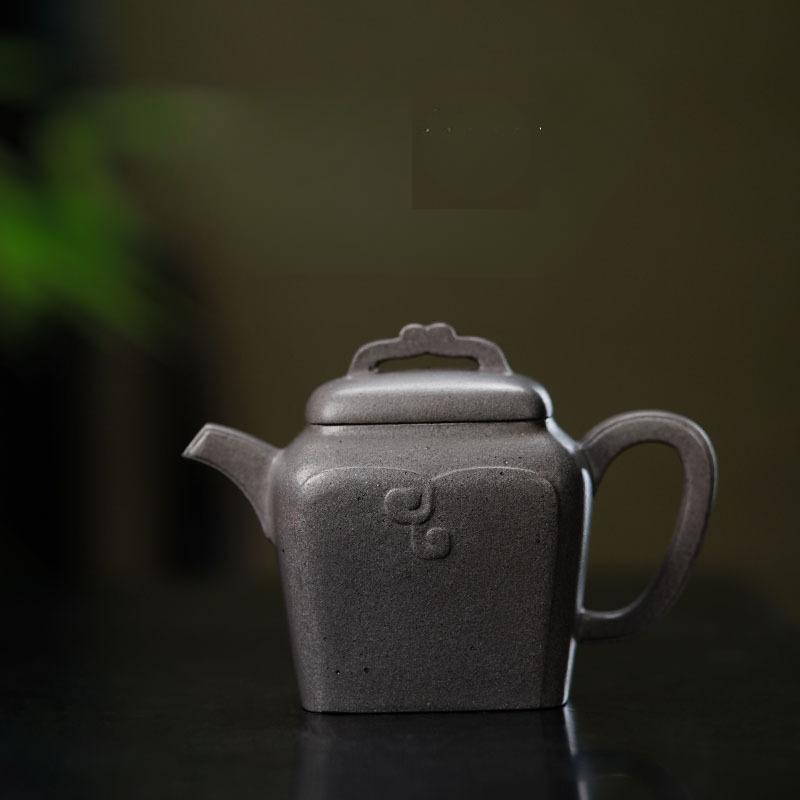 

130 мл Аутентичные Исинские Чайники из Фиолетовой Глины Ручной Работы Чайник из Необработанной Руды Стально-Серый Чайник из Секционной Глины с Ситечком Чайный Набор из Цзыша Подарок