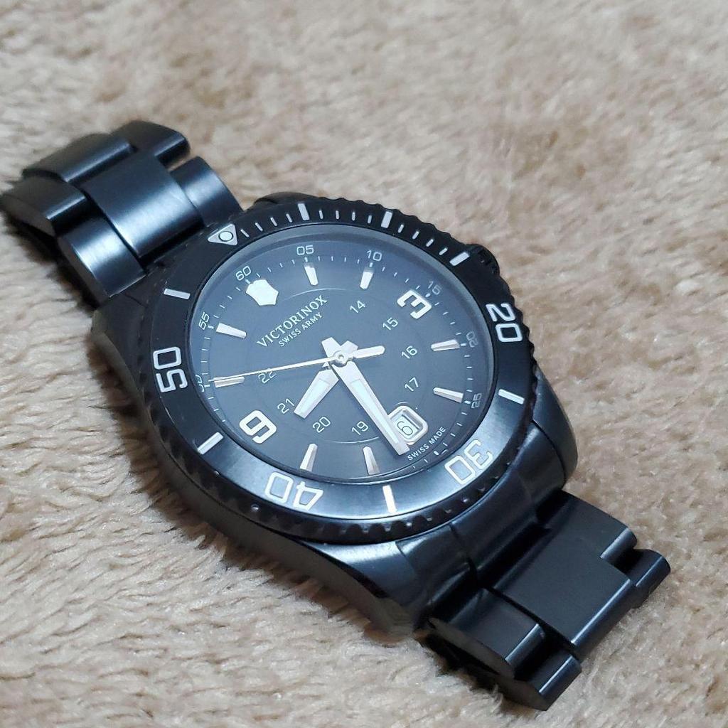 Used VICTORINOX Maverick 241798 Victorinox watch