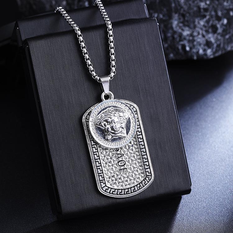 Collana Pendente Uomo Coreana Trendy a Doppio Strato: Stile Hip Hop, Accessorio Personale, Regalo per Coppie.