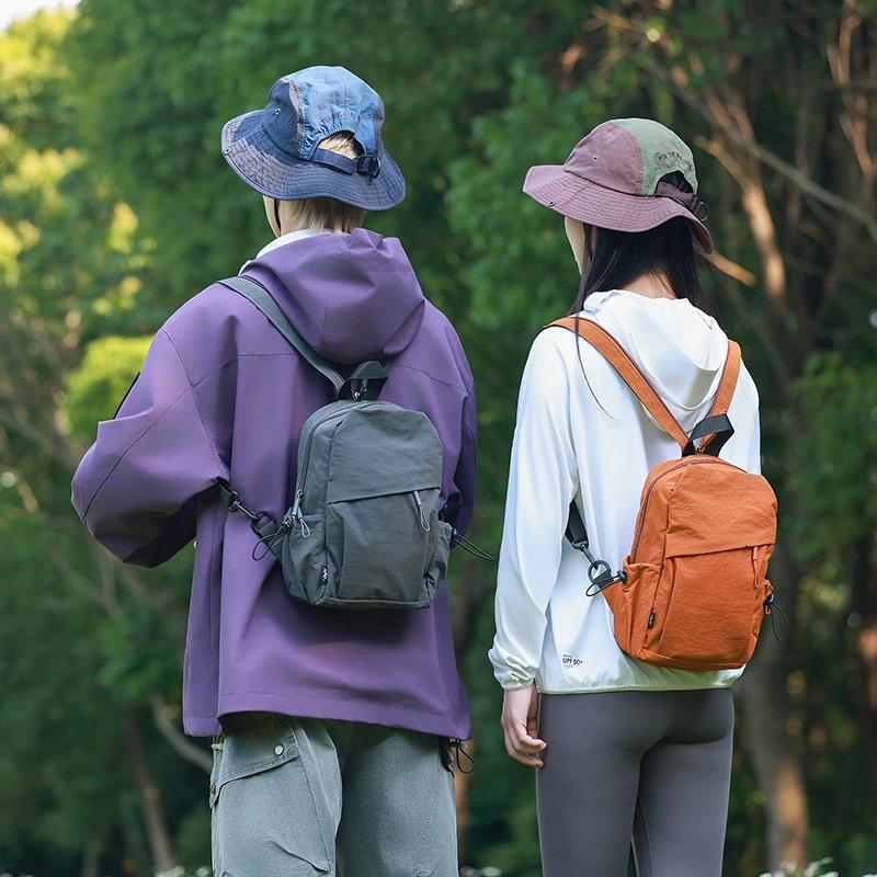 Outdoor sports function messenger bag men's new breast bag casual light mobile phone bag backpack girls