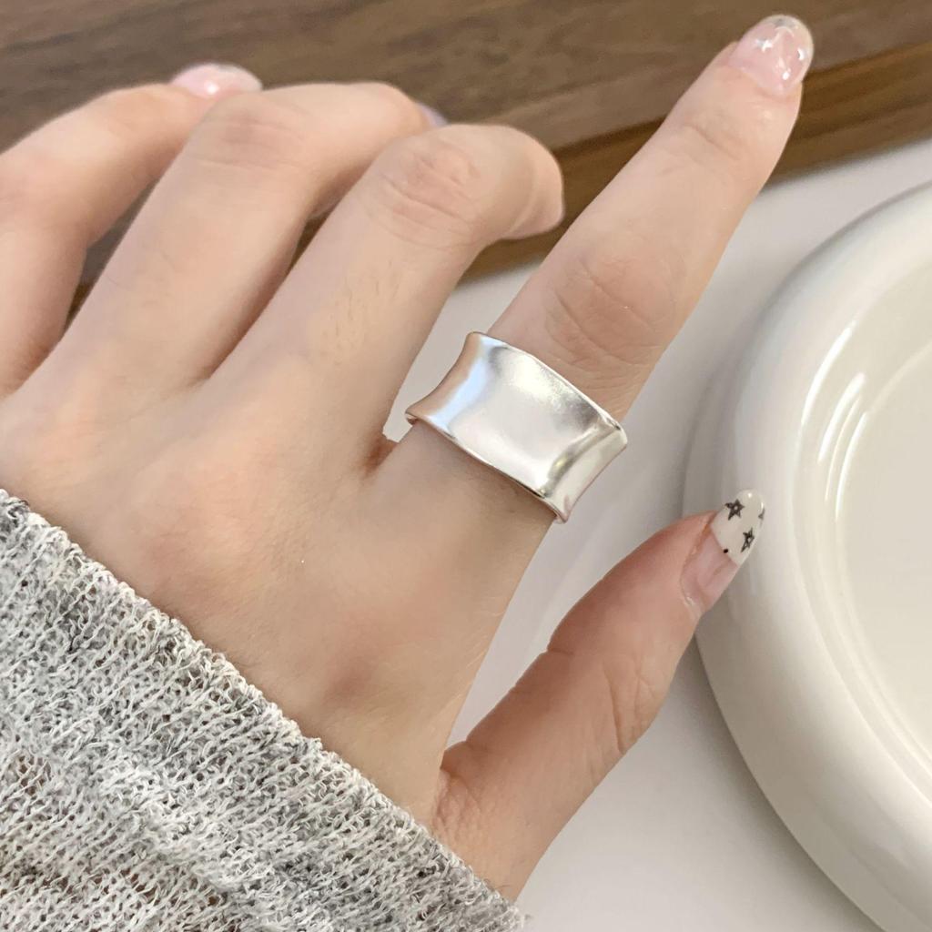 Wide Band Geometric Frosted Matte Ring for Women – Adjustable Irregular Hip Hop Style