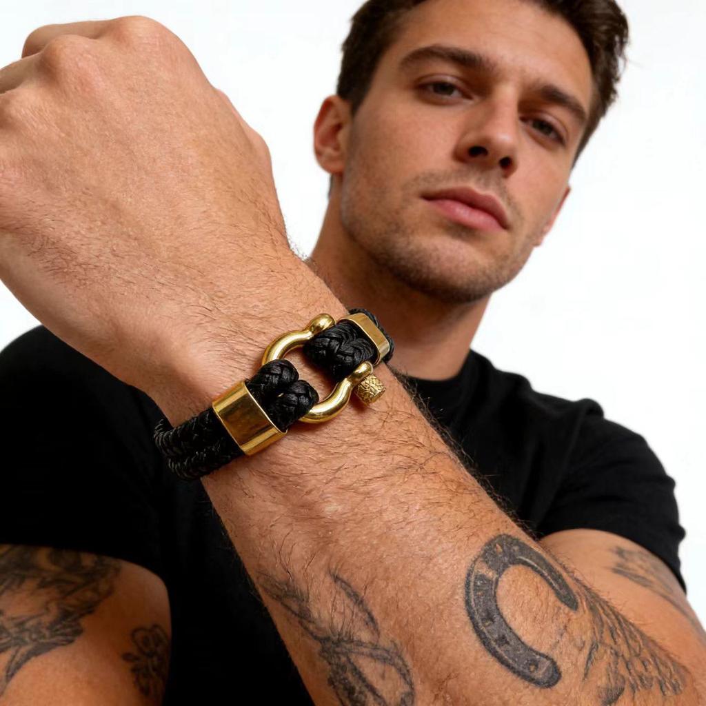 Men's Retro Horseshoe Buckle Leather & Stainless Steel Stackable Bracelet