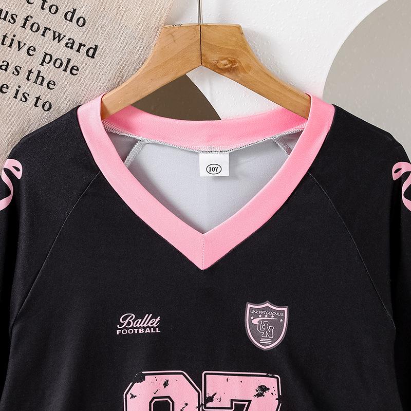 2025 Herbst Mädchen Colorblock T-Shirt & Faltenrock Set