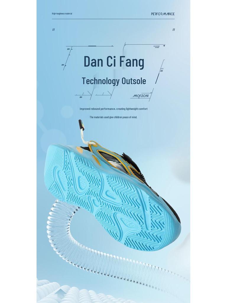 Breathable Boys' White Mesh Sandals with Velcro - Non-Slip Summer Running Shoes