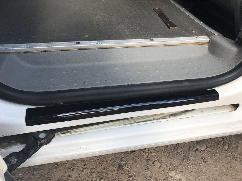 Praguri (Plastic ABS) 4 buc., Covoraș pentru Volkswagen Caddy 2010-2015