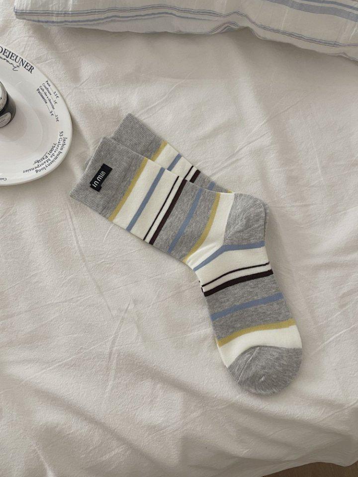 

Носки-гольфы средней длины в корейском стиле, в полоску, пэчворк, белые, синие и серые - модные универсальные спортивные носки для пары. One Size