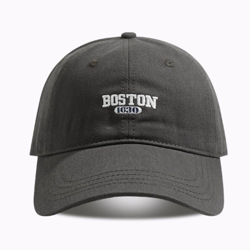 Stylish Polar Bear Embroidered Baseball Cap Sun Protective Breathable Adjustable ldeal Casual Hat Men Women Unisex Baseball Caps