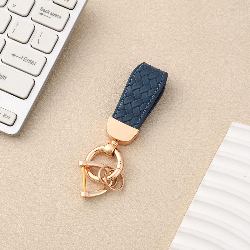 Luxury PU Leather Anti-Lost Motorcycle Car Keychain Pendant