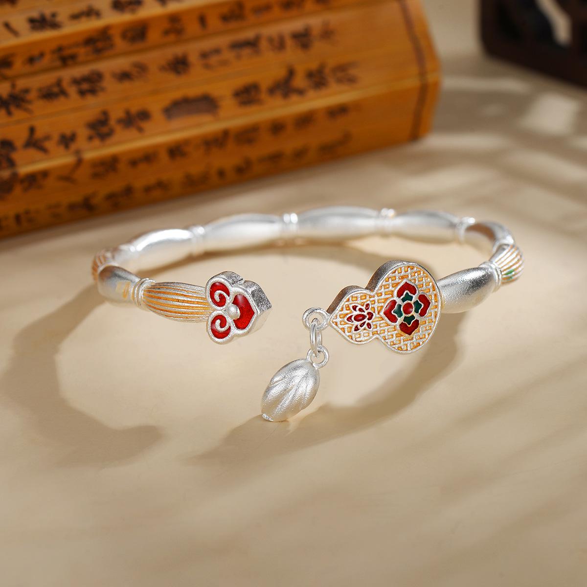 

Браслет-бенгл в стиле Дуинь, тренд, филигрань, перегородчатая эмаль, тыква Жуи: Высококлассный браслет-манжета в китайском придворном стиле