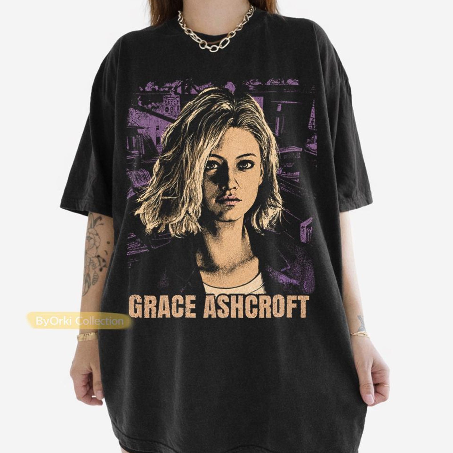 Grace AshcrofT shirt, Resident Evil Requiem Tee, Vintage Horror Game T shirt, Resident Evil Fan Gift, Gamer Shirt M