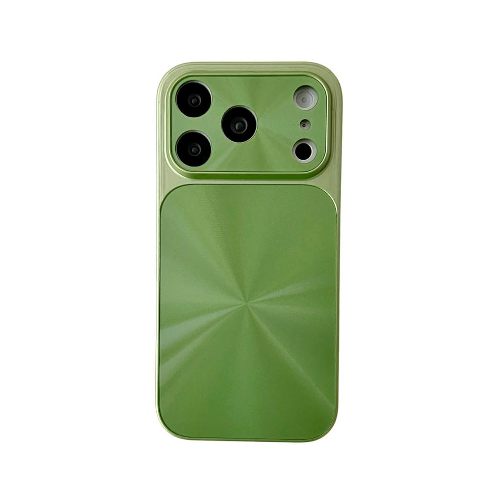 The new iPhone17promax colorful CD pattern mobile phone case is suitable for Apple's 16-second enlarged window hard case