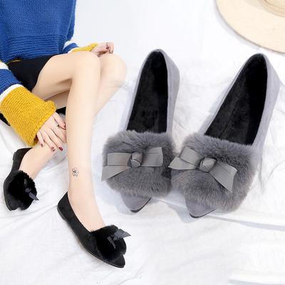 Fashion Fur Flats Short Plush Woman Shoes Faux Fur Slip On Flat Shoes Winter Shoes Pointed Toe Comfortable Boat Shoes 568