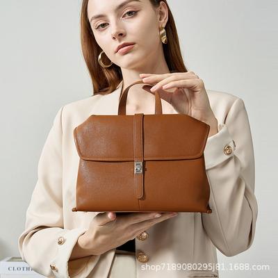Messenger-Tasche Lässige Damen-Rindsleder-Pendler-Tasche Exquisite vielseitige Messenger-Tasche Damen-Hochwertige Leder-Tragetasche