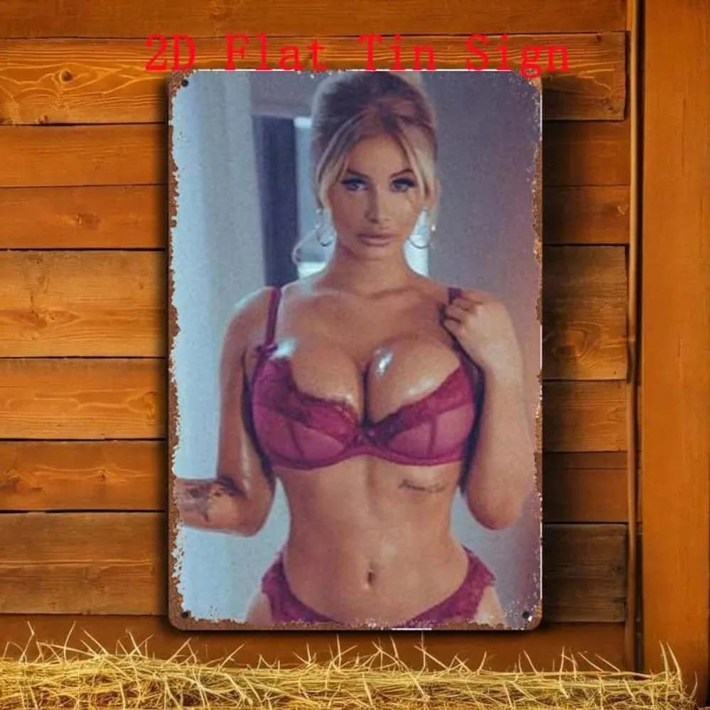 BRAHMIHITA Retro Tiefrotes Bikini-Mädchen Metallblechschild 20x30 cm - Vorgebohrte Wanddekoration für Hausbar Café Man Cave Halloween