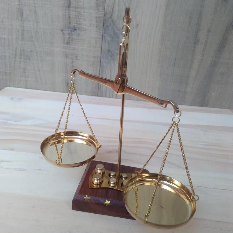 Antique Style Brass Balance Scale: Gold & Diamond Scale with Wooden Base