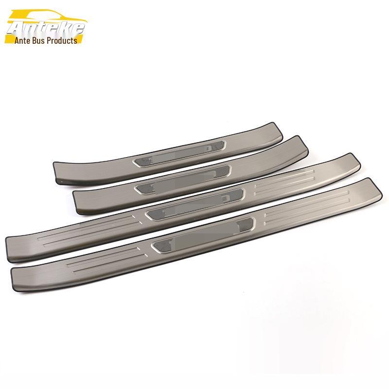 Baojun 310 Rostfritt stål Repskyddande Tröskel och Stötfångare Dekorativa Klistermärken