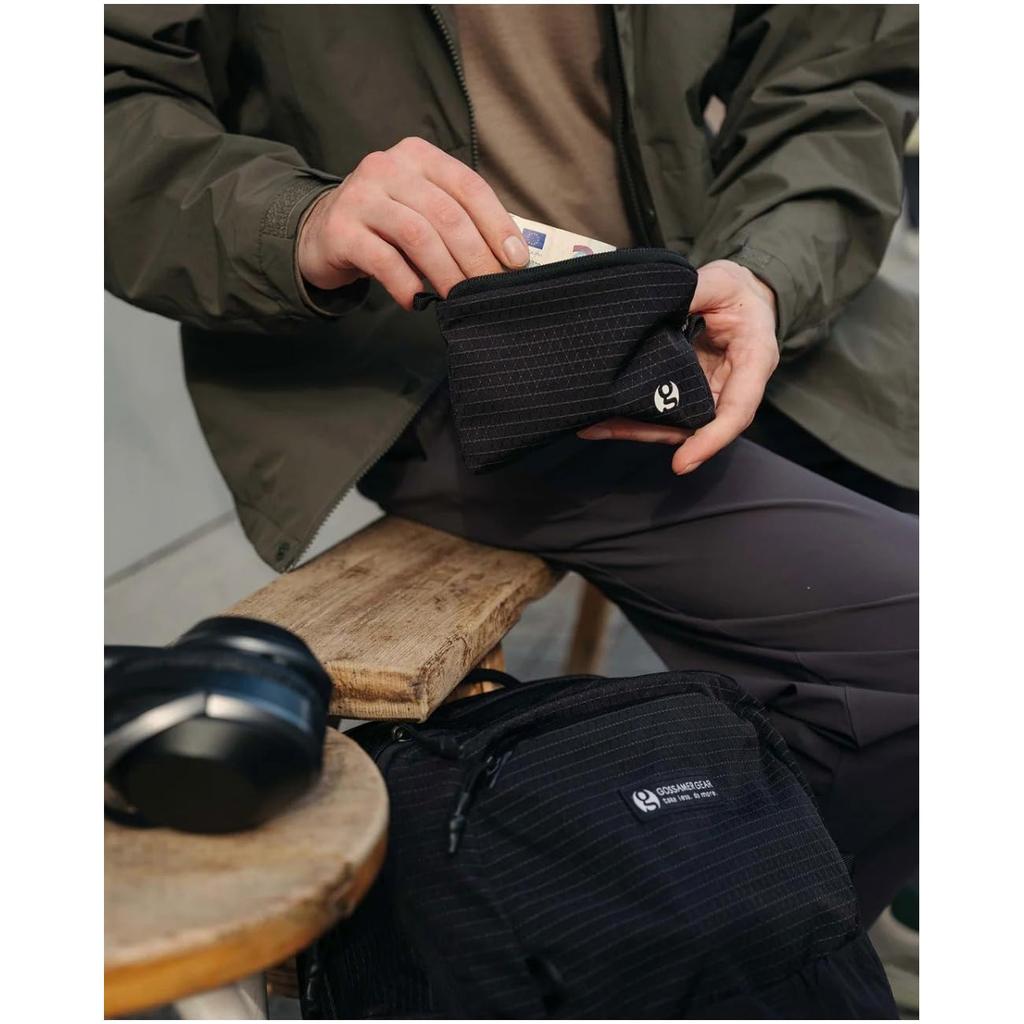 Gossamer Gear PASS PORTER BLACK Passport Travel Case with RFID Blocking for Domestic and International Travel [Gossamer Gear] Case, Liner,