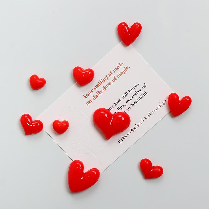 

3D Heart Shaped Refrigerator Magnets Set 8 Pieces Including Two 19x19cm Heart Magnets and Six Unique Designs for Home Kitchen Office Decoration One Size красный