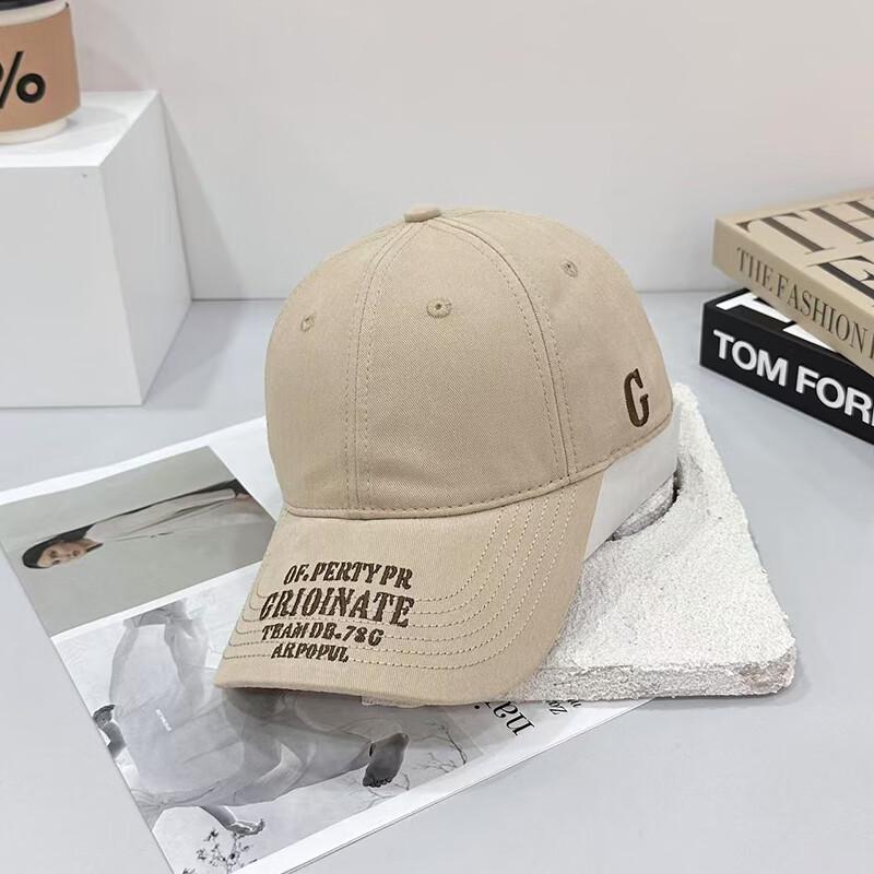 Женская летняя бейсболка с вышивкой One Size