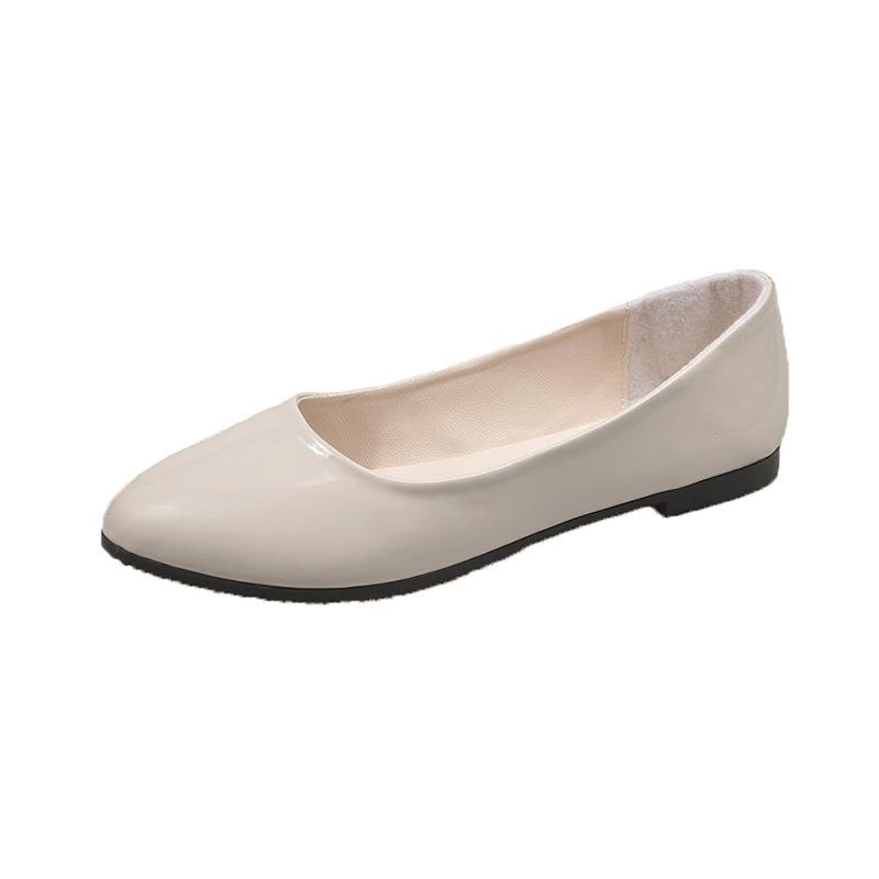 White Work Shoes Women's Thick Heel Soft Leather Soft Sole Nurse Shoes Are Not Tired After Standing for a Long Time, Professional Comfort, Beig