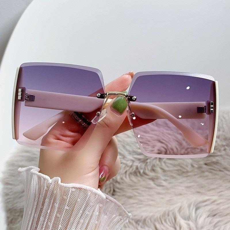 Korean Style Classic Black Big Square Shades Sunglasses for Women Men Fashion Women Sunglasses with Uv Protection