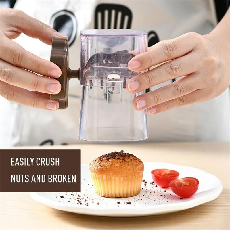 Nut Crusher Manual Peanut Masher Grinder Portable Dried Fruit Crusher Grinder Hand Walnut Kernel Mixer Kitchen Accessories