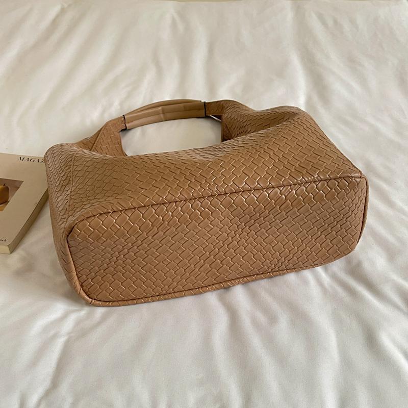Large Capacity Woven Leather Tote Bag for Women Casual Shoulder Handbag
