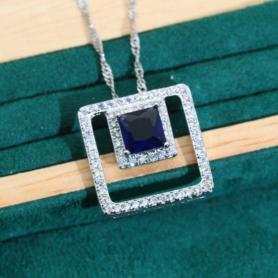 Smycken Europeiska och N Lätt Lyx Zirkon Inlagda Halsband Örhängen Ring Dam Smyckesset