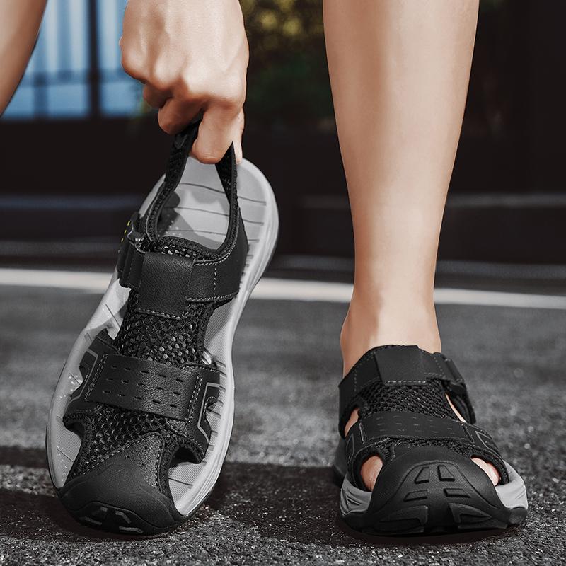 Nové pánské sandály Letní venkovní protiskluzové s měkkou podrážkou pro říční trekking Sportovní s plochou podrážkou Plážové boty Sandály